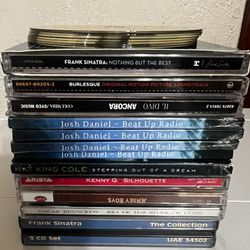 Lot Of CDs With Frank Sinatra And Nat King Cole And More