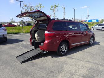 2018 Toyota Sienna