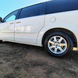 2008 Chrysler Town & Country
