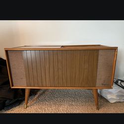 Magnovox Record Player Cabinet Mid century Modern