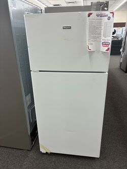 HOTPOINT TOP FREEZER REFRIGERATOR 