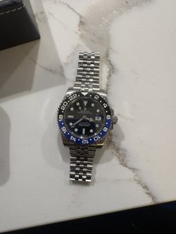 Men Watch