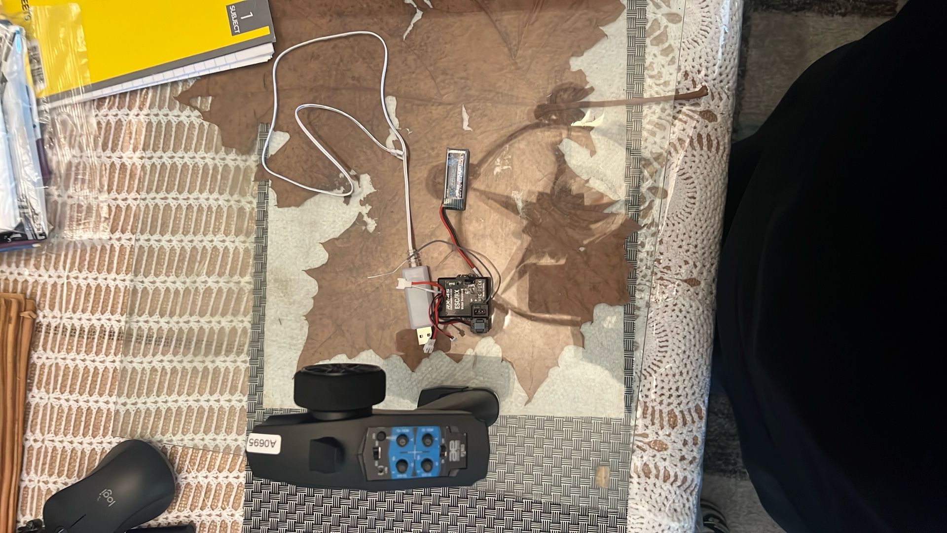 Rc Crawler Esc, Remote, Battery, And Charger.