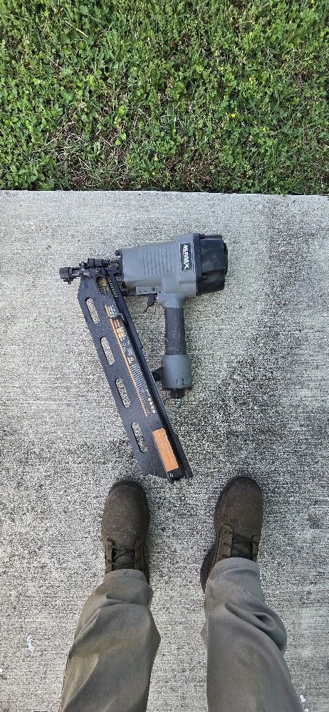 Numax Nail Gun