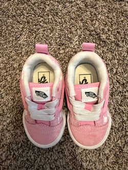 PINK CHECKERED TODDLER VANS - SIZE 5