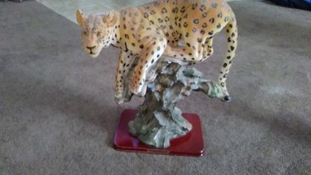 Leapard Statue Decoration