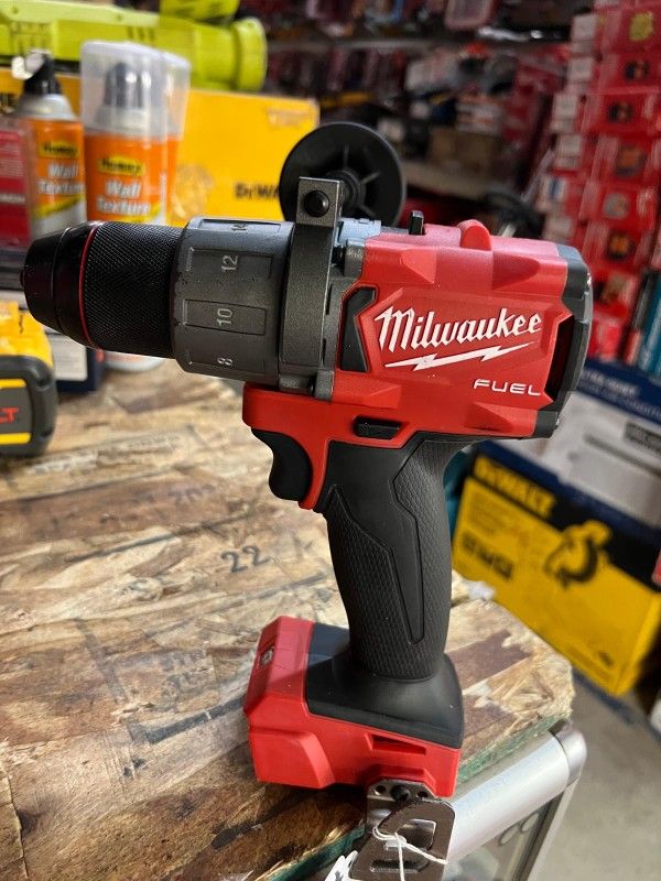 MILWAUKEE M18 CORDLESS HAMMER DRILL FUEL BRUSHLESS $110