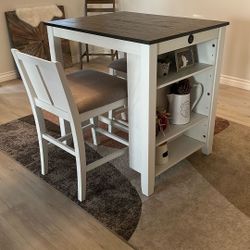 Brand New 3 Piece Dining Set 