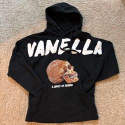 Men’s Small Black Vanella hoodie with skull design
