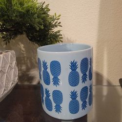 Blue Pineapple Home Decor Untensil  Holder / Flower Vase 