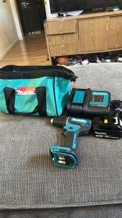 Makita  drill set