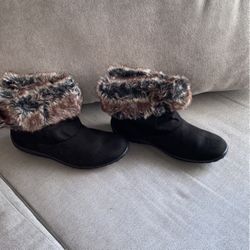 Size 9 M Black Galgary Boot 