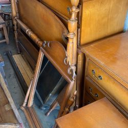 Antique Bedroom Set