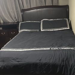 Queen Bedroom Set