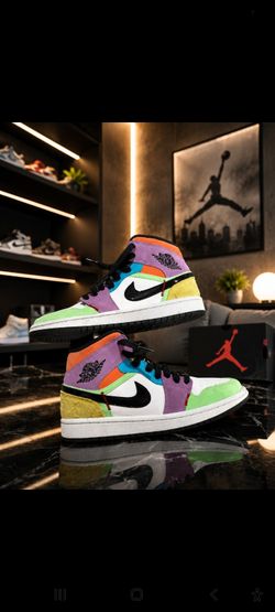 Nike Air Jordan 1 Mid SE Lightbulb Women’s Size 9 Shoes Multicolor
