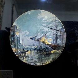 ROYAL DOULTON "SAILING WITH THE TIDE" COLLECTORS' PLATE 1976