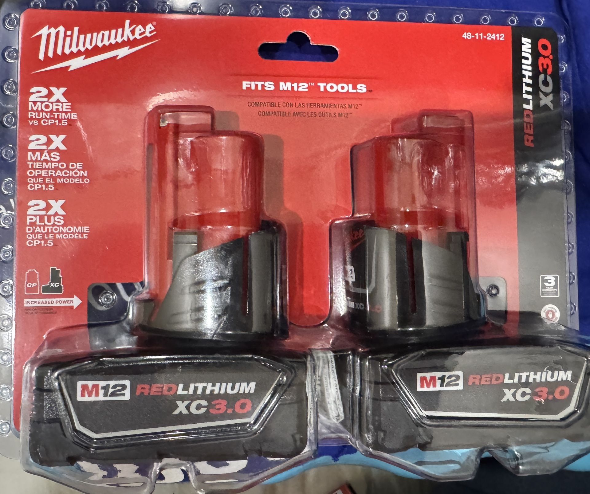 Milwaukee Battery Set M-12