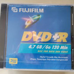 Lot Of 7 Fujifilm 4.7 GB DVD + R