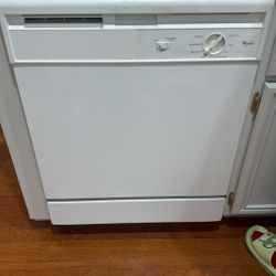 Pre-owned Used Dishwasher 