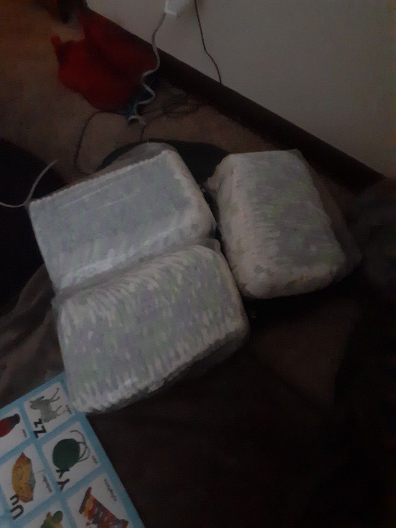 DIAPERS  LOW PRICE!!! BEST OFFER