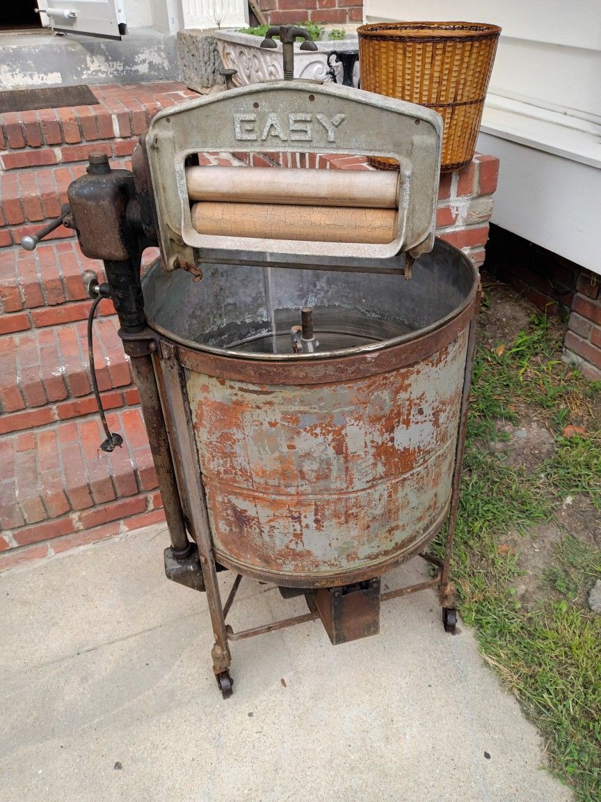Super Rare, "Easy" ,Valuum Electric Washer