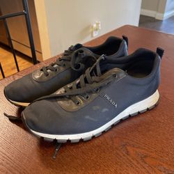 PRADA SNEAKERS 