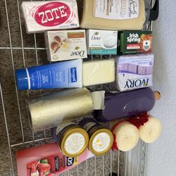 Lot - Candle +soap + Other