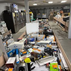 Desert deals liquidation has a hot deal on Tuesday 05/06 all bins $10 from 9-6 locations 1322 S 4th ave yuma az 85364