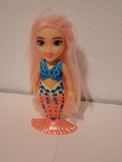 Disney The Little Mermaid Caspia Collectible Action Figure