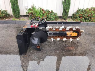 Bobcat / Skid-steer Trencher Attachment