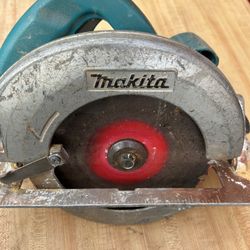 Makita Saw