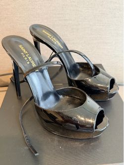 Saint LAUREN HIGH HEELS