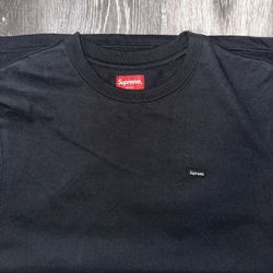Supreme Tee