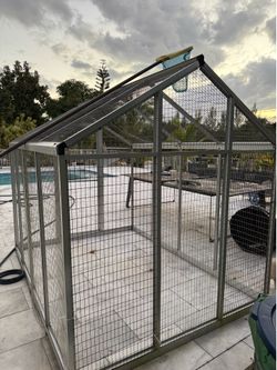 Large cage and outdoor pingpong table