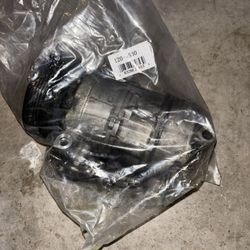 2012-2014 Mercedes Benz A/C Compressor 