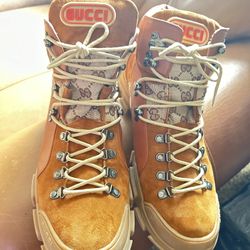 Gucci Boots 