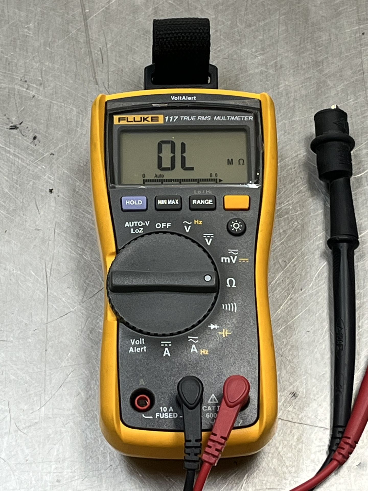 Fluke 117 True RMS Multimeter