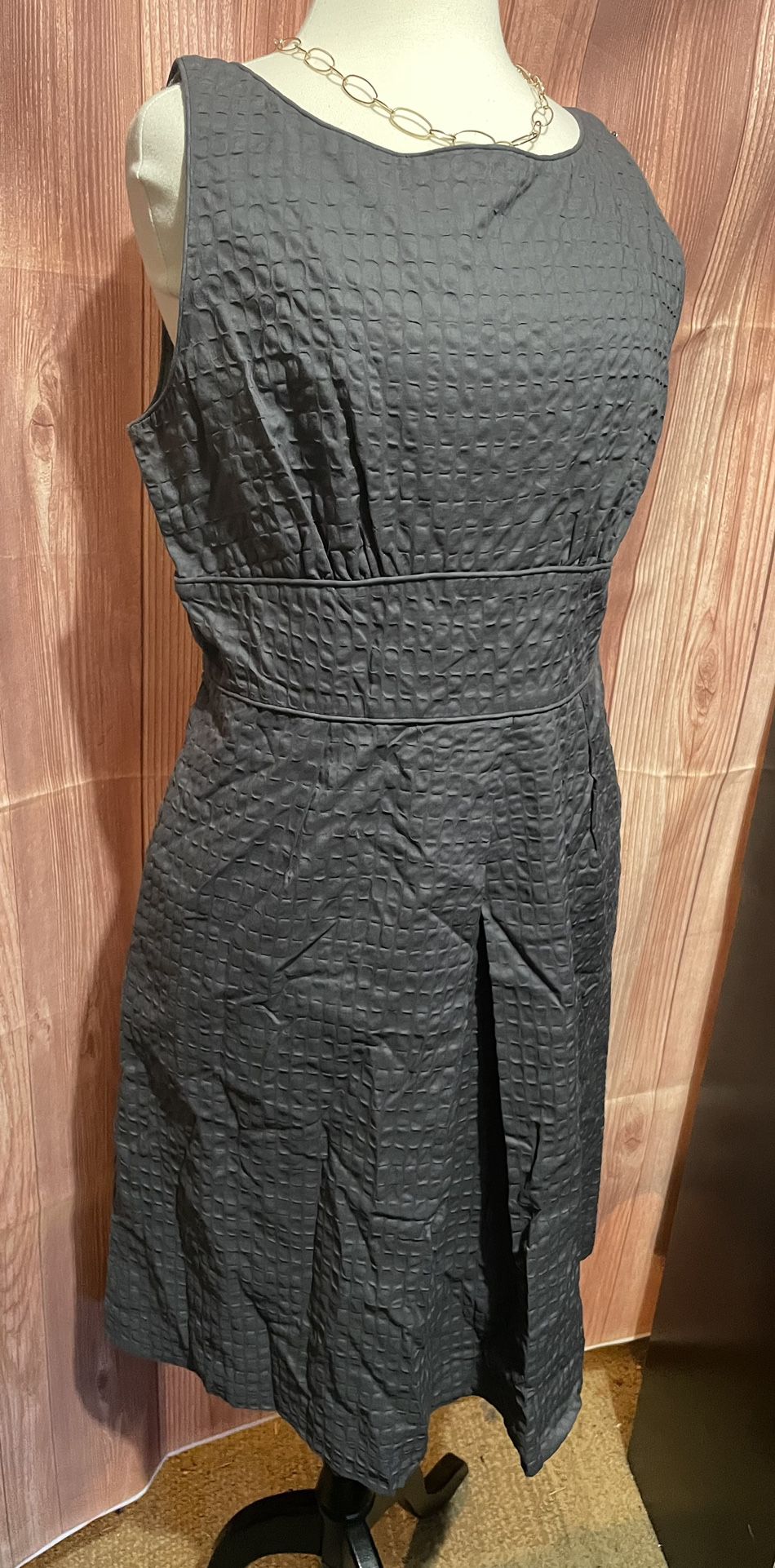 J Crew Fit  & Flare Stylish Sleeveless Grey  Dress 👗 Size 10/med