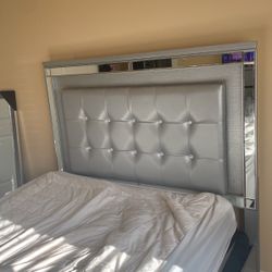 Queen Bed Frame 