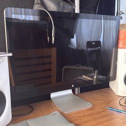 Apple Display Cinema 
