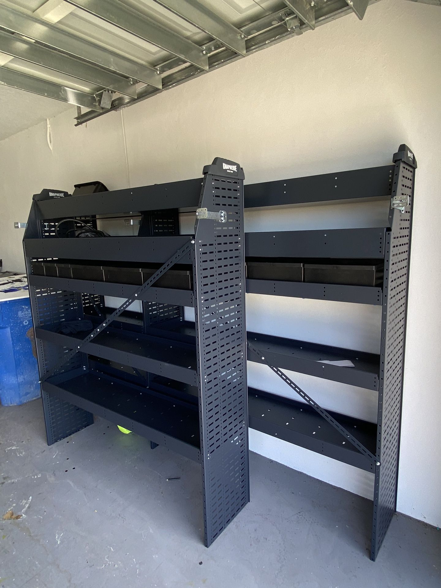  KNAPHEIDE set of 2 Adjustable steel Van Shelving