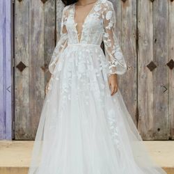Willowby by watters olena Gown