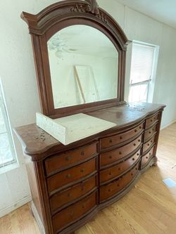 Wood Dresser