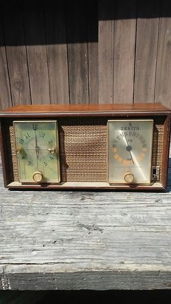 Radio and clock tube zenith