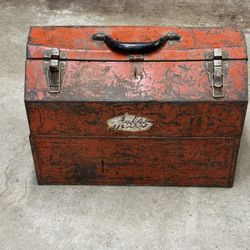 Vintage Cantilever Tool Box