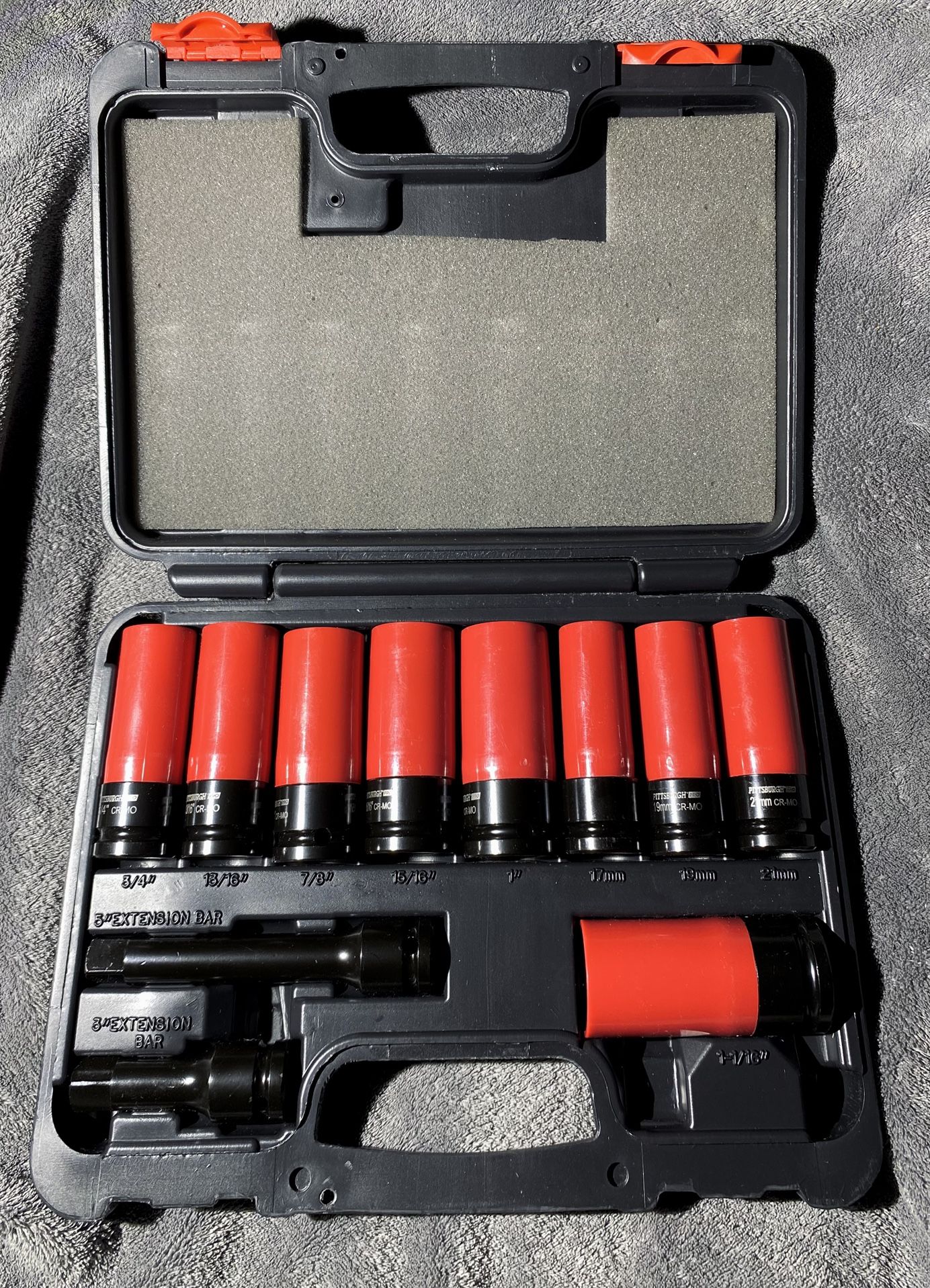 Pittsburgh Pro 1/2” Socket Set