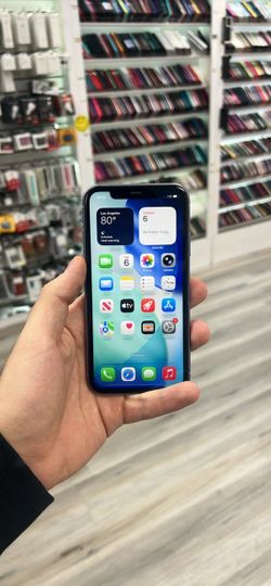iPhone 11 64Gb Unlocked & With Warranty & With Charger