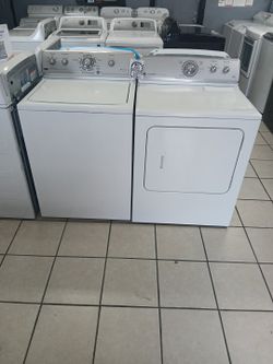 Maytag Washer & Dryer Set