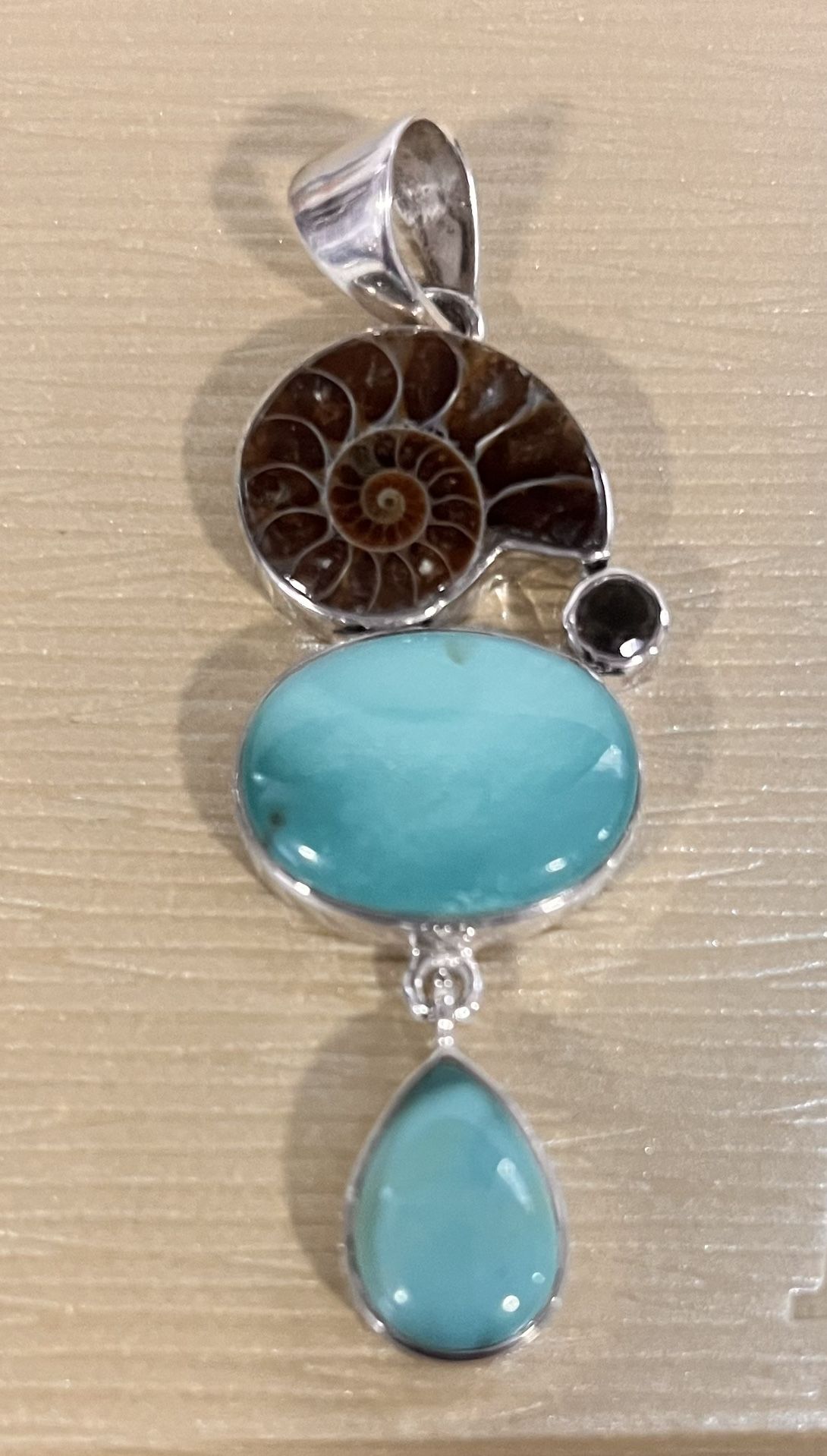 ARYA STERLING TURQUOISE PRASIOLITE PENDANT New w tag  XLARGE