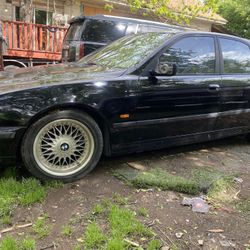 1999 BMW 528i